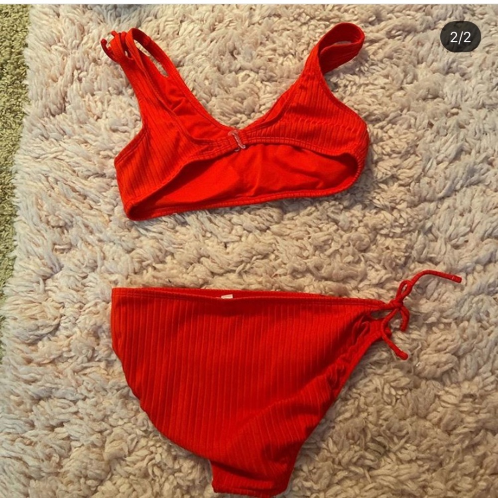 Kids Bikini Set⭐️ - Picture 2 of 2
